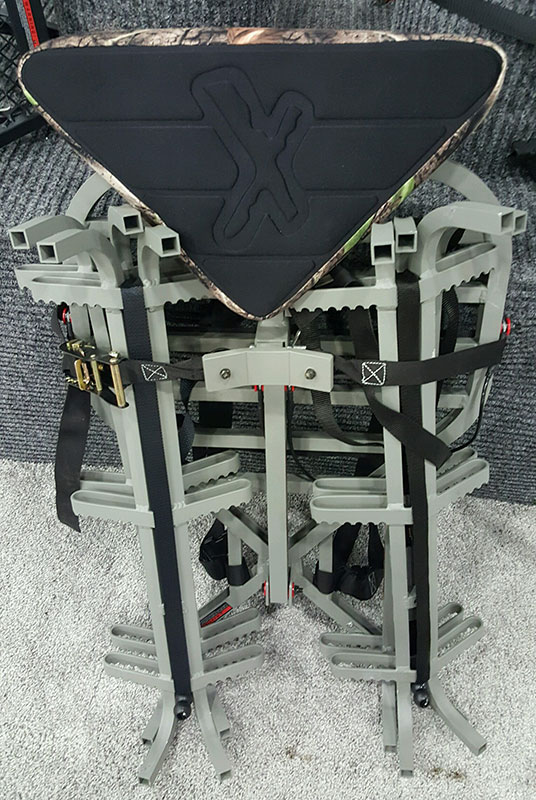 Xstand with sticks 20lb